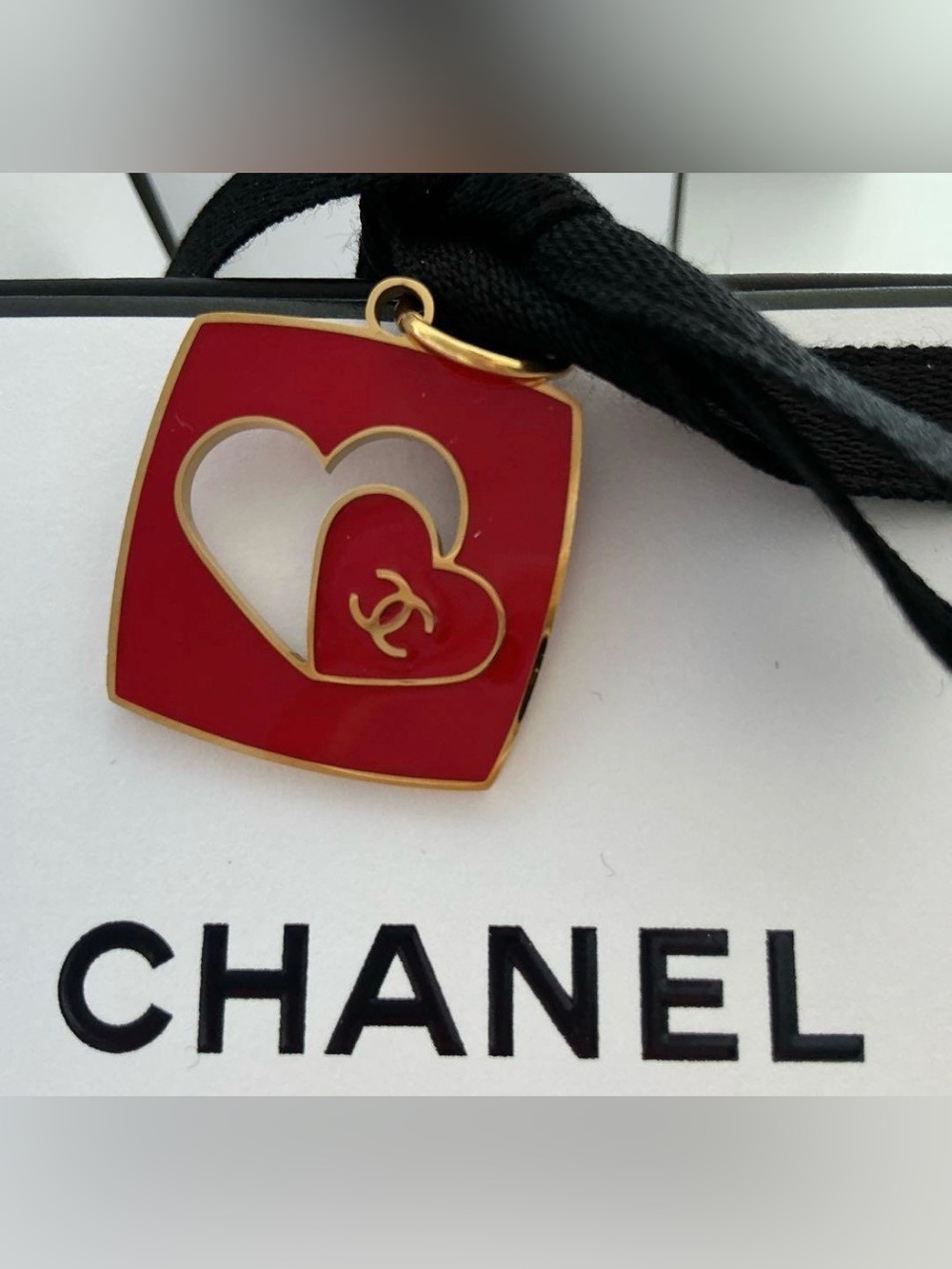 CHANEL 2026 Valentine Charm